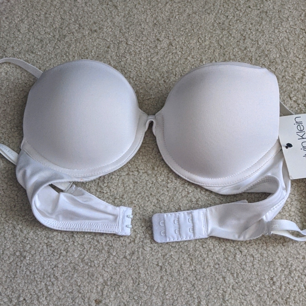 Calvin Klein White Women's Bra 32b